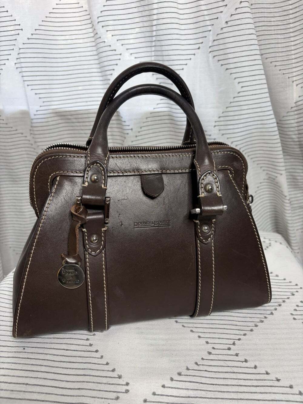Dooney and Bourke Alto Small Framed Satchel RARE HTF Chocolate Brown Leather